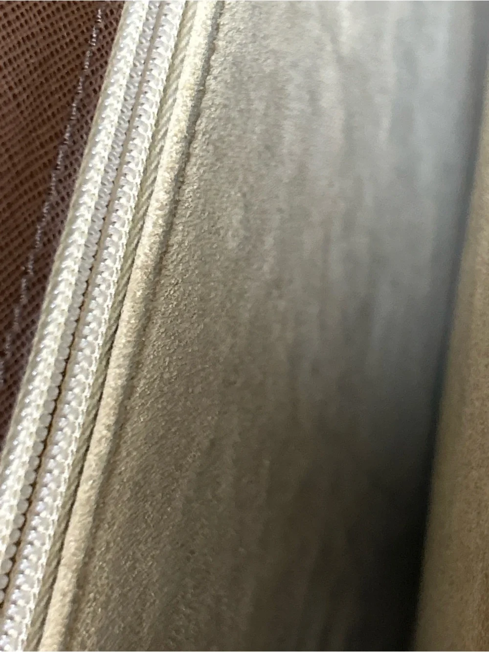 Bally Leather Briefcase in Brown with Gold-Tone Lock Approx. 15 x 10.5 x 2.5